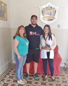 AAF Runner's entrega doação de leite à Casa das Meninas