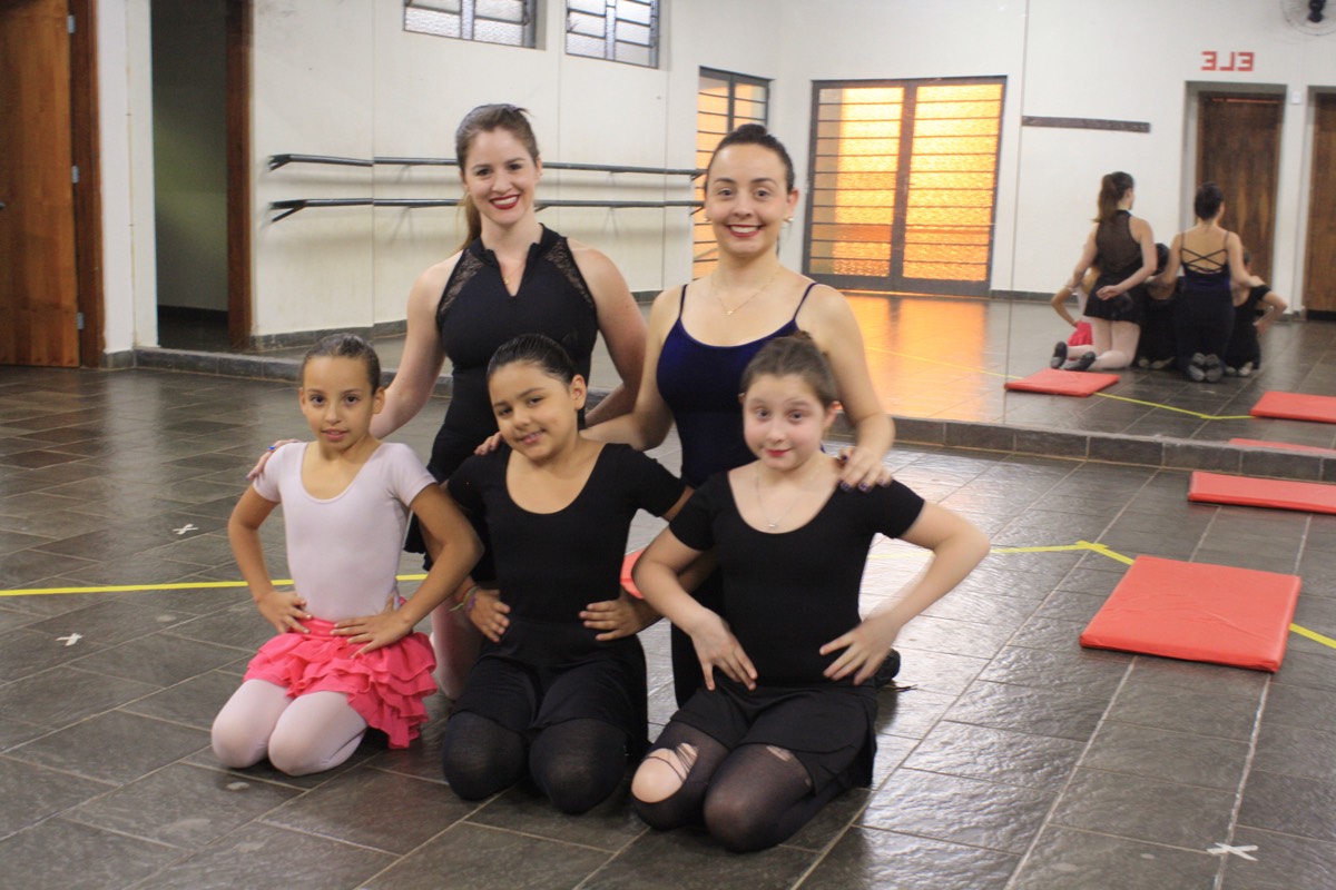 262216 534334 img 7932 1 Abertas inscrições para aulas de ballet clássico na A.A.Ferroviária