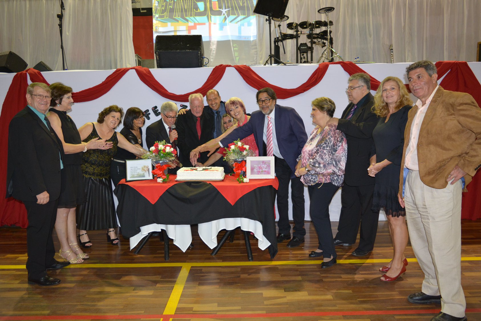 A.A.Ferroviária comemora 79 anos com grande público em Jantar Dançante