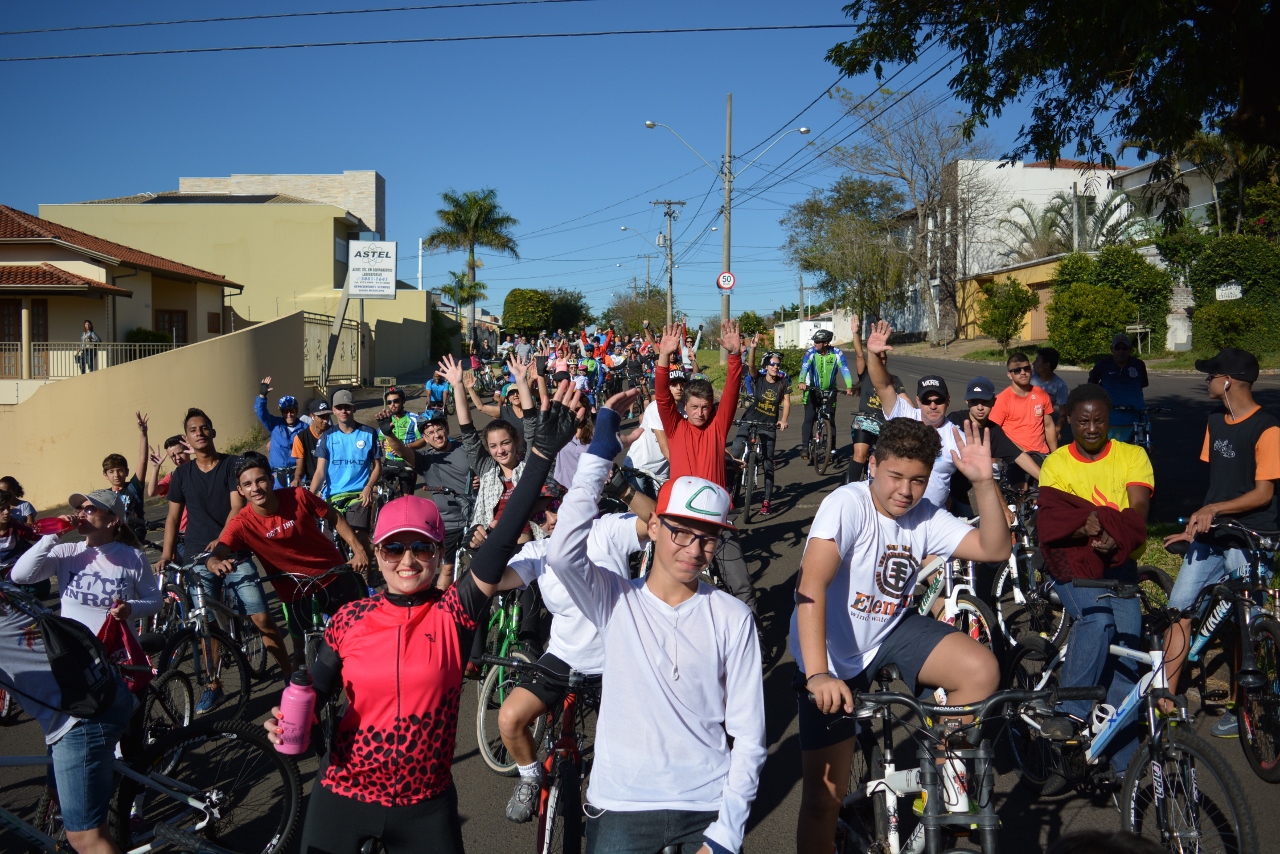 Mais de cem participam do 16º Passeio Ciclístico da AAF