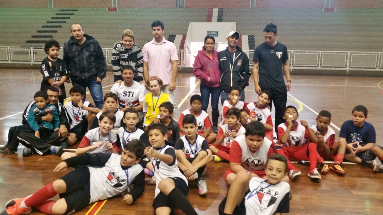 IMG 20150704 WA0034 1 Projeto CR Futsal AAF e escola do clube fazem amistoso