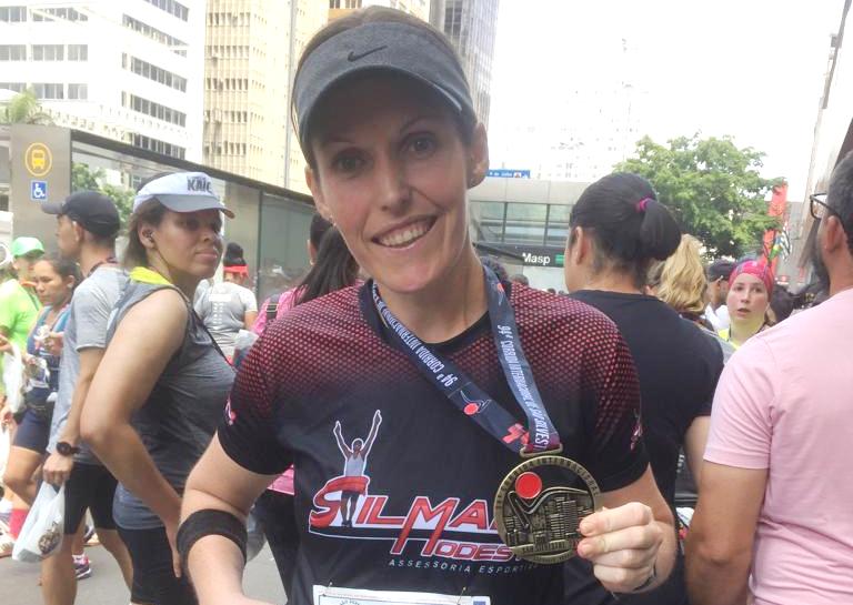 Professora da AAF marca presença na Corrida de São Silvestre