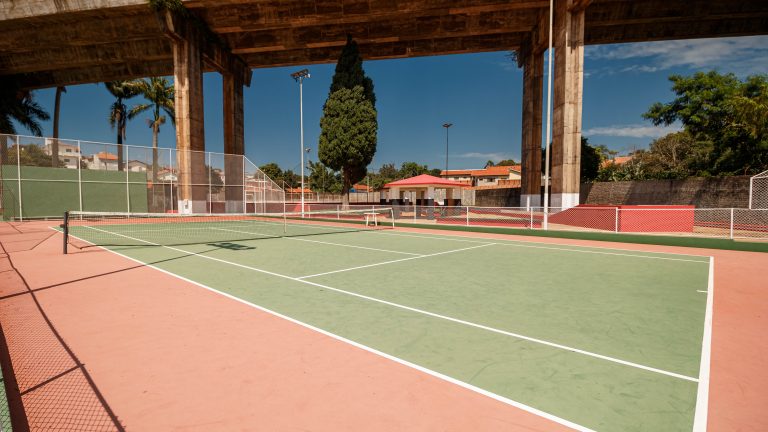 quadra tenis 2 min Estrutura