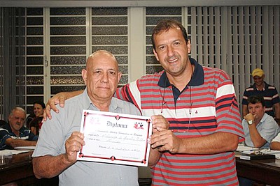 sociorecebe Sócio Recebe Título Remido de Presidente