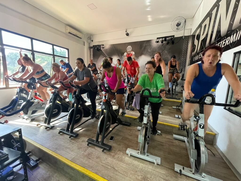 WhatsApp Image 2023 01 27 at 12.02.59 3 Aulas de Fitness Coletivo são sucesso na A.A.Ferroviária! Participe você também!
