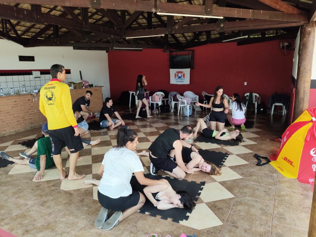 WhatsApp Image 2024 12 19 at 21.50.29 2 1 Treinamento de emergências aquáticas é realizado na AAF