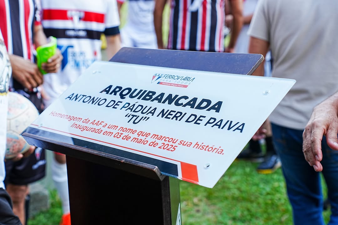 1751457872439 CLUBE PRESTA HOMENAGEM A ANTÔNIO DE PÁDUA NERI DE PAULA, O "TU", EM ANIVERSÁRIO DE 86 ANOS