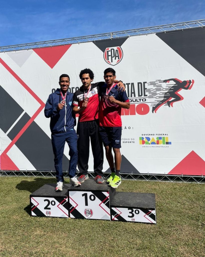 1751466046142 ATLETAS DA FERROVIÁRIA BRILHAM EM COMPETIÇÕES PELO ESTADO E TRAZEM ORGULHO AO CLUBE