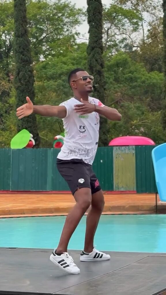 4 de outubro 2 AAF promove aulão de FitDance à beira das piscinas e reforça programação de bem-estar aos associados
