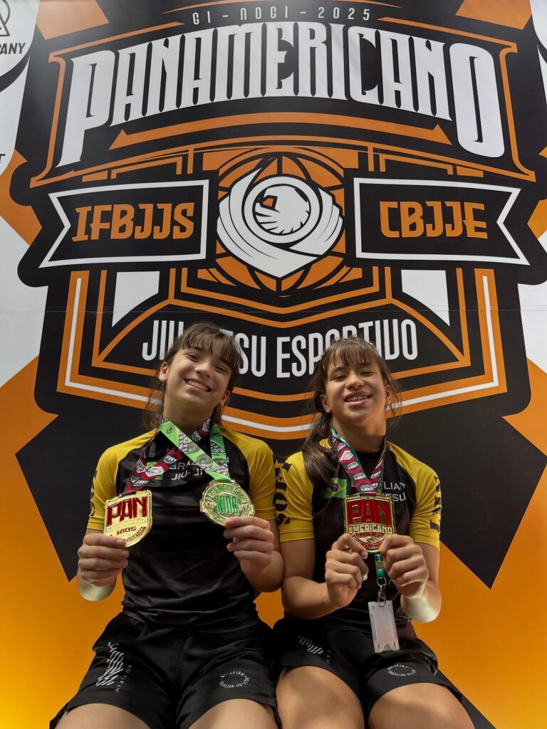 gemeastavaresbjj 1768323923092 1 Gêmeas Isabela e Isadora chegam à AAF como novas sócias-atletas e representarão o clube nos torneios de jiu-jitsu