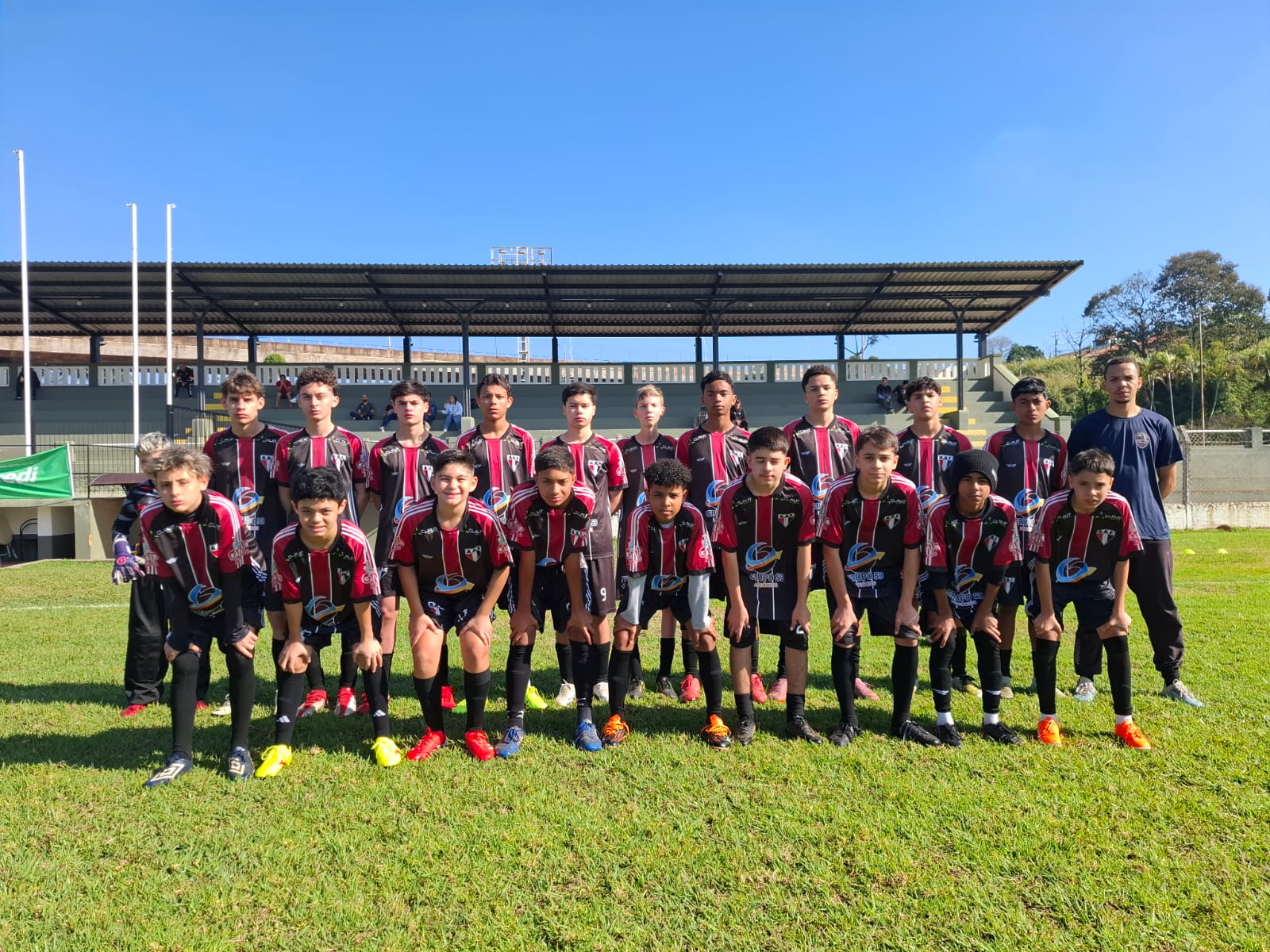 WhatsApp Image 2026 07 26 at 10.11.18 Sub-15 da AAF realiza amistoso de futebol de campo e reforça trabalho de formação das categorias de base