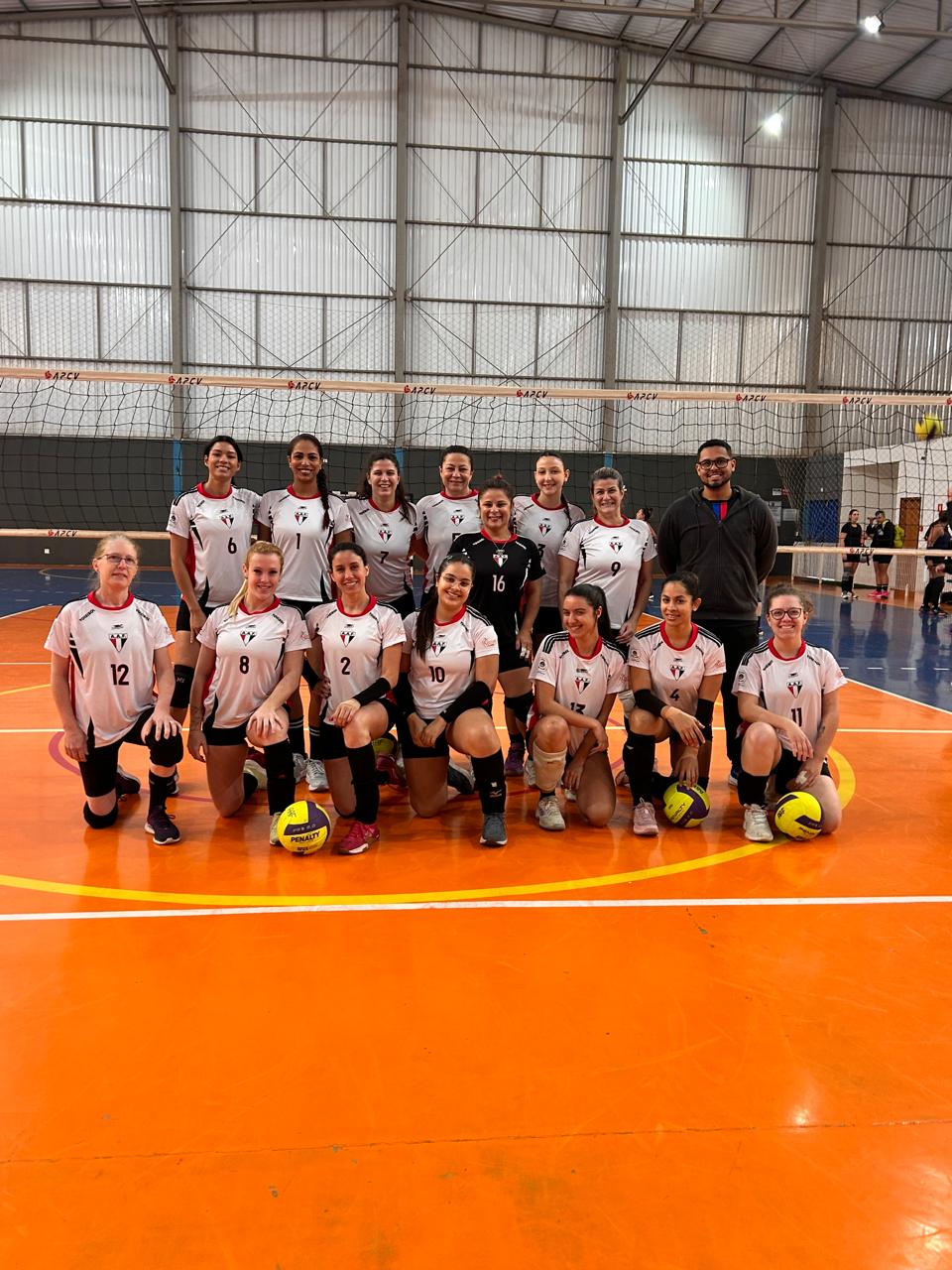 WhatsApp Image 2026 09 14 at 09.31.17 AAF vence nas duas frentes do vôlei adulto pela Copa APCV