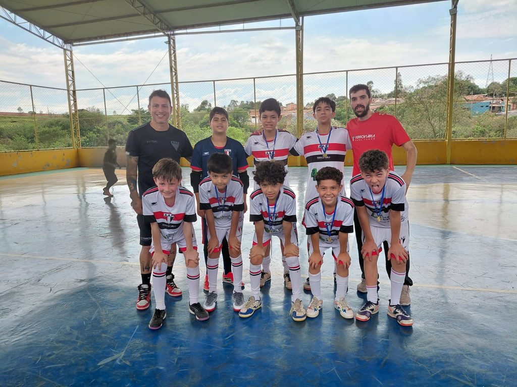 WhatsApp Image 2026 10 10 at 11.10.35 AAF leva esporte e solidariedade à comunidade do CDHU em Botucatu
